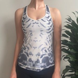 Lululemon tank top